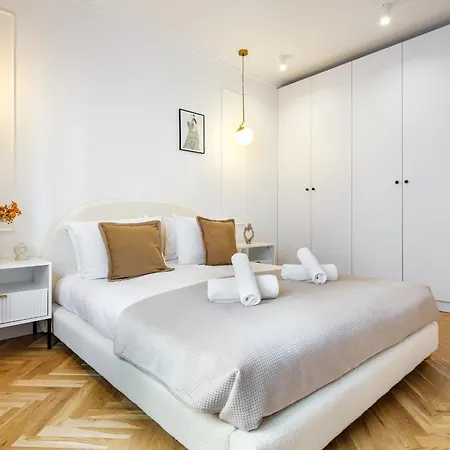 Starowislna By Tyzenhauz *